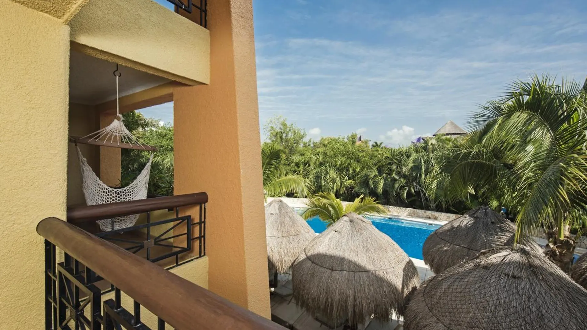 Iberostar Selection Paraiso Maya Suites Puerto Morelos Resort