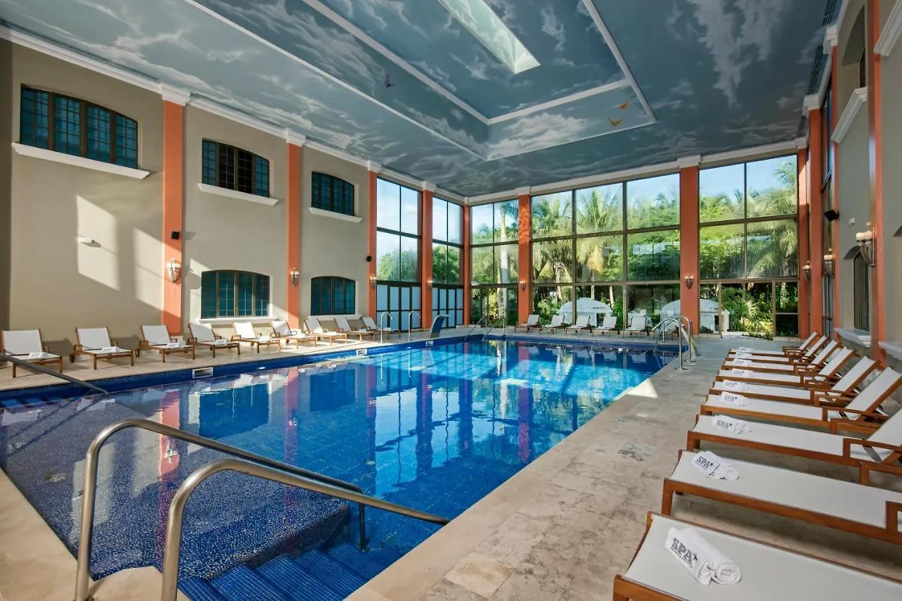 Iberostar Selection Paraiso Maya Suites Puerto Morelos 5*,