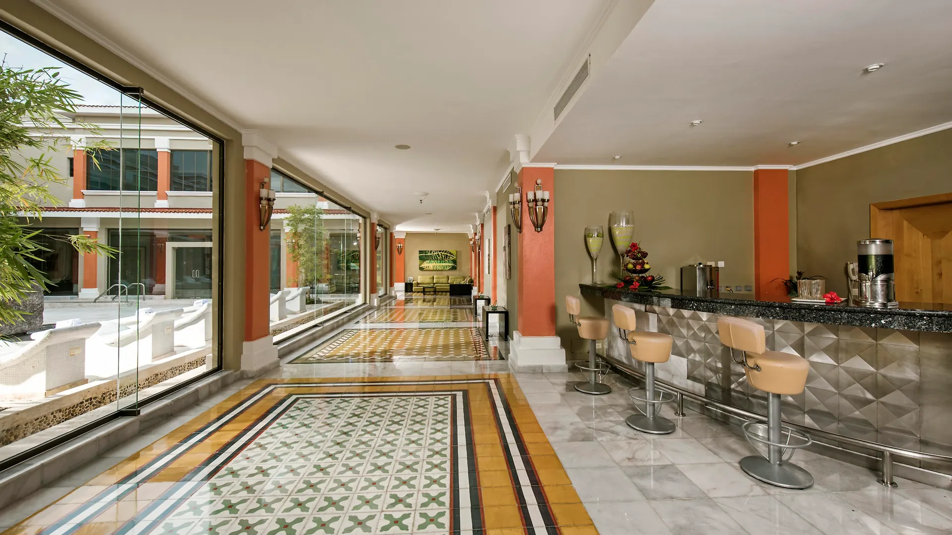Iberostar Selection Paraiso Maya Suites Puerto Morelos 5*,